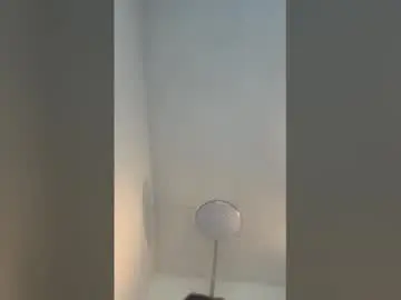 Lucybxxo  live sex cam