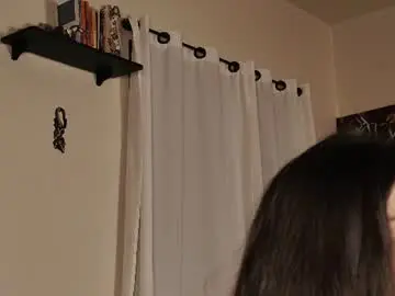 Ormary  live sex cam