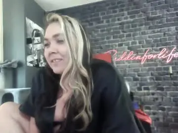 Puddinforlife  live sex cam