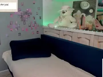 Vivian_griffin  live sex cam