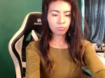 Alice_middle01  live sex cam