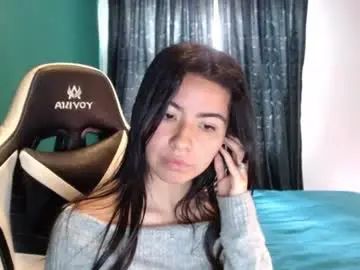 Alice_middle01  live sex cam