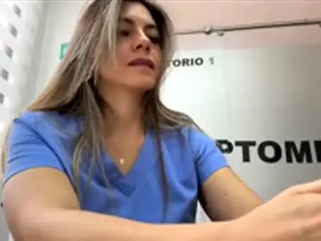 Alicee16  live sex cam