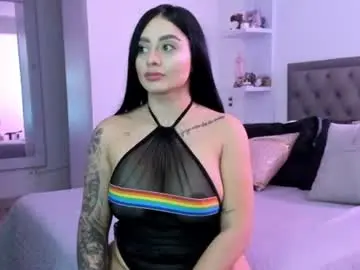 Carolinasnt21  live sex cam