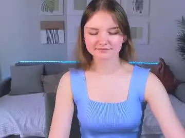 Charminglookeva  live sex cam