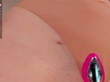 Jennaolson  live sex cam