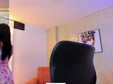 Littlee_mia  live sex cam