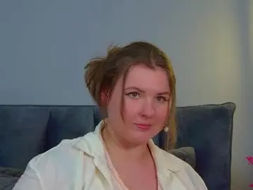 Melodymoores  live sex cam