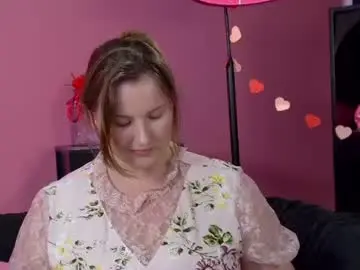 Melodymoores  live sex cam