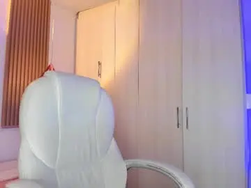 Mia_nevaeh  live sex cam