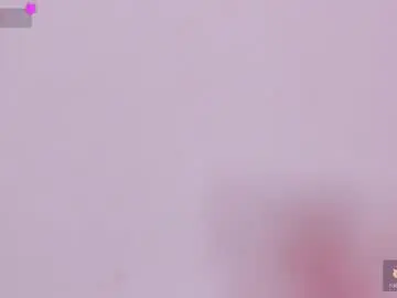 Misscurvytop  live sex cam