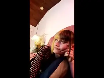 Naomi_cooper__  live sex cam