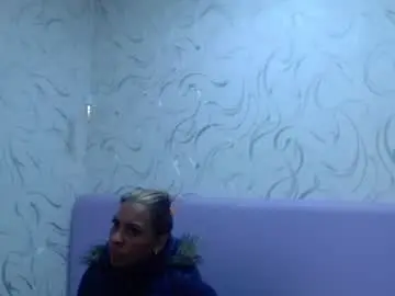 Nathaliasmith3x  live sex cam