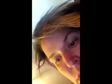 Nikkithickum69  live sex cam