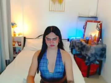 Olivia_xxo  live sex cam