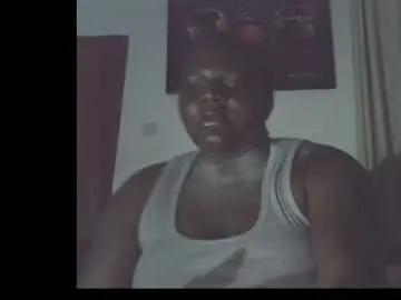 Soft_queen0  live sex cam