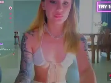 Strawberrypie99  live sex cam