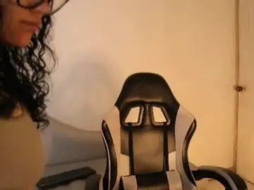 Akantha_  live sex cam