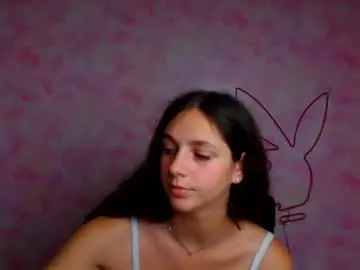 Amber__r  live sex cam