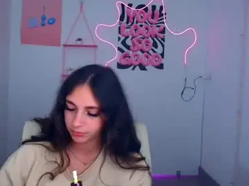 Amber__r  live sex cam