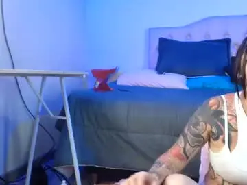 Bella_lr  live sex cam