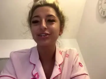 Chlo2006  live sex cam