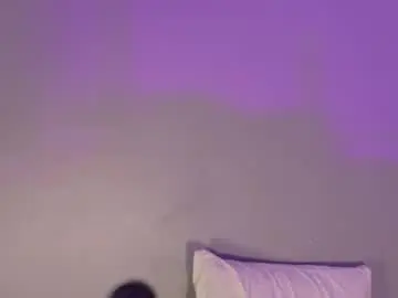 Hatsajones  live sex cam