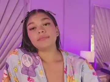 Hatsajones  live sex cam