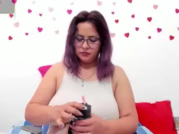 Hazel_34  live sex cam