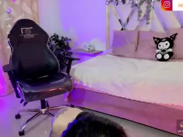 Hinna_tay  live sex cam