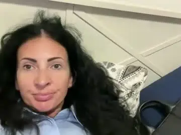 Karinablair  live sex cam