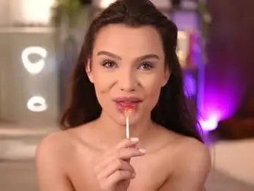Lena_laurent  live sex cam