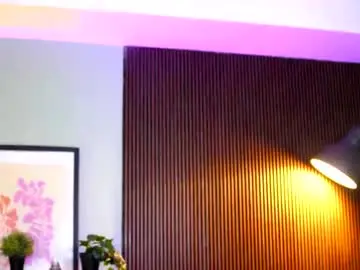 Lena_laurent  live sex cam