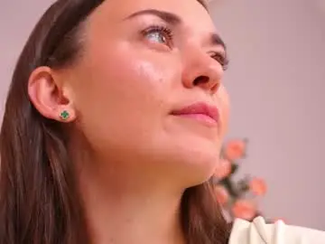 Mayaybe  live sex cam