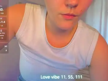 Me1issa_bell  live sex cam