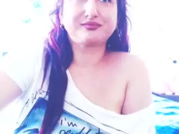 Naughtymaya4you  live sex cam