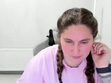 Ravenncloud  live sex cam