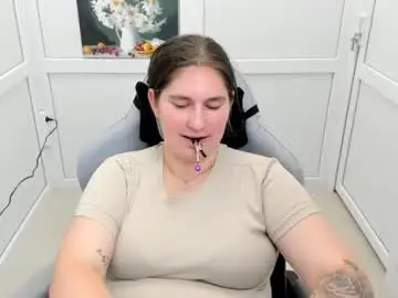 Ravenncloud  live sex cam