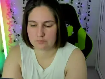 Ravenncloud  live sex cam