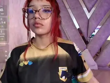 Red_pandaa  live sex cam