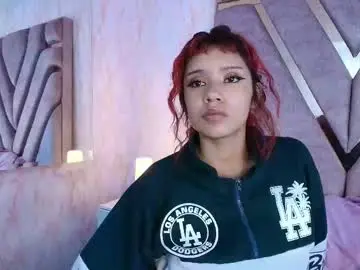 Red_pandaa  live sex cam