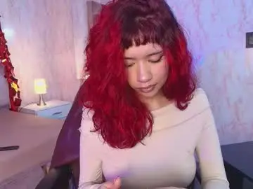 Red_pandaa  live sex cam