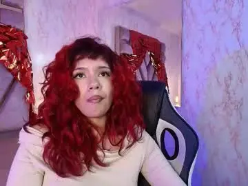 Red_pandaa  live sex cam