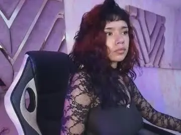 Red_pandaa  live sex cam
