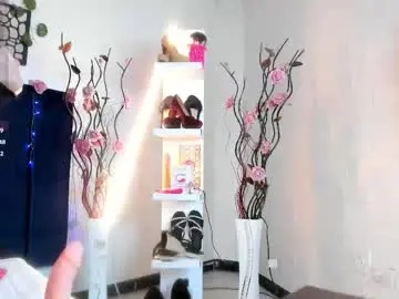 Sofia_boobs__  live sex cam