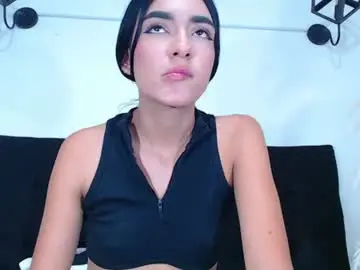 Srta_luciana  live sex cam