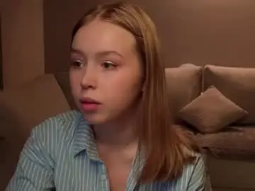 Susanneguitian  live sex cam