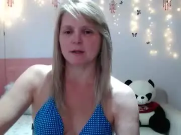 Tifanycoopers  live sex cam