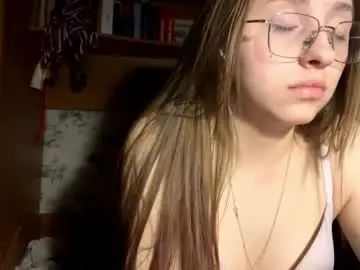 Whitneyehlers  live sex cam