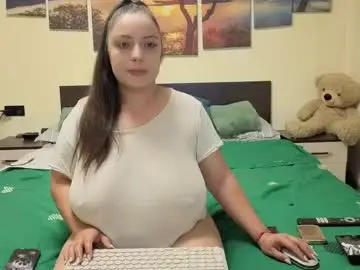 Adellineee  live sex cam